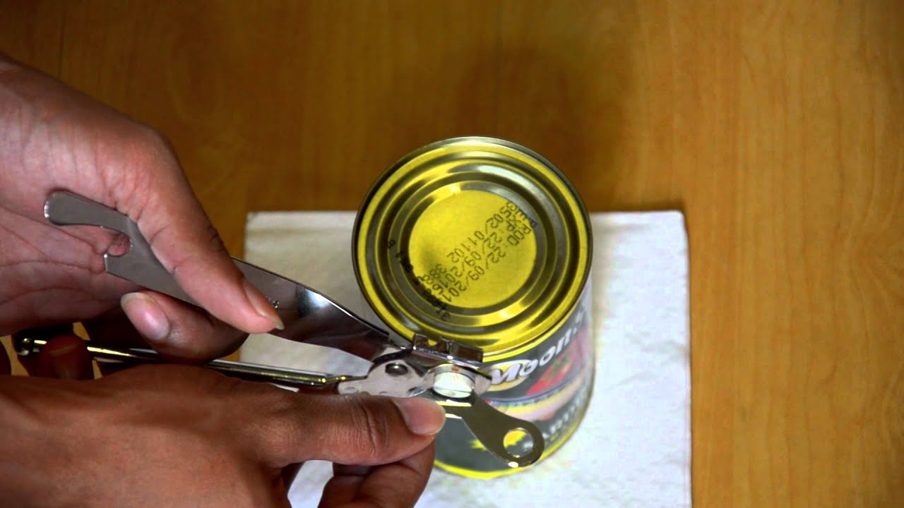 how to use old can opener